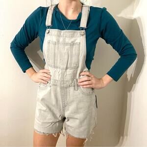 Overalls Jean Shorts Universal Thread Women's Gray Denim Shortalls NWT Sz 2